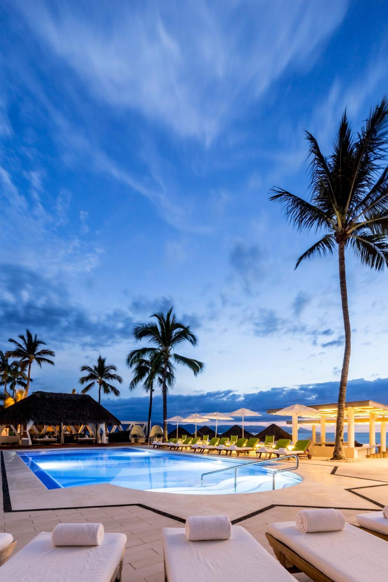 Villa Premiere Boutique Hotel & Romantic Getaway - Adults Only Puerto Vallarta Dış mekan fotoğraf